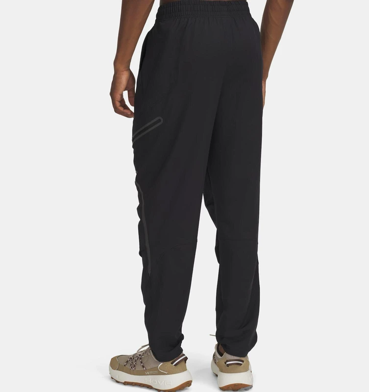 מכנס אנדר ארמור UNDER ARMOUR בצבע שחור